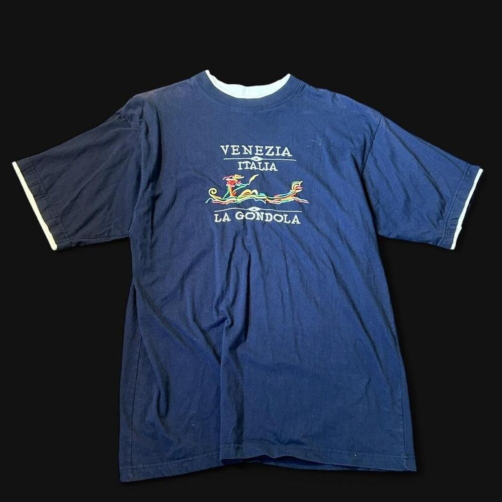 VTG 2000s Italy Double Shirt Art Embroidered T-Shirt